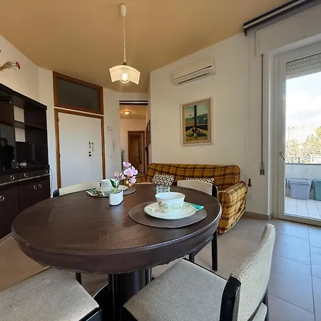 Apartment E01 - 5 Posti Letto Aria Condizionata Alba Adriatica