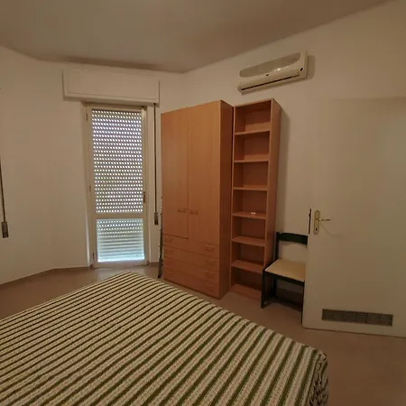 E01 - 5 Posti Letto Aria Condizionata Alba Adriatica