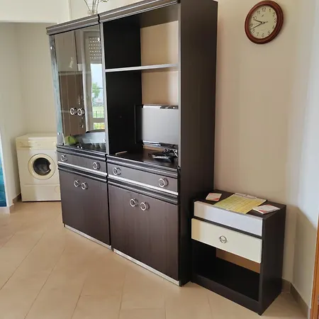 E01 - 5 Posti Letto Aria Condizionata Lägenhet *