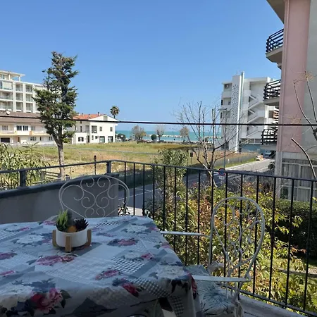 E01 - 5 Posti Letto Aria Condizionata Apartamento Alba Adriatica
