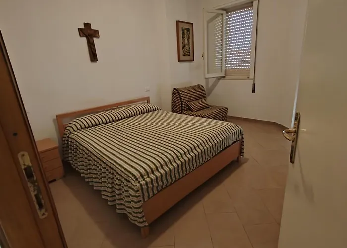 E01 - 5 Posti Letto Aria Condizionata Lägenhet Alba Adriatica